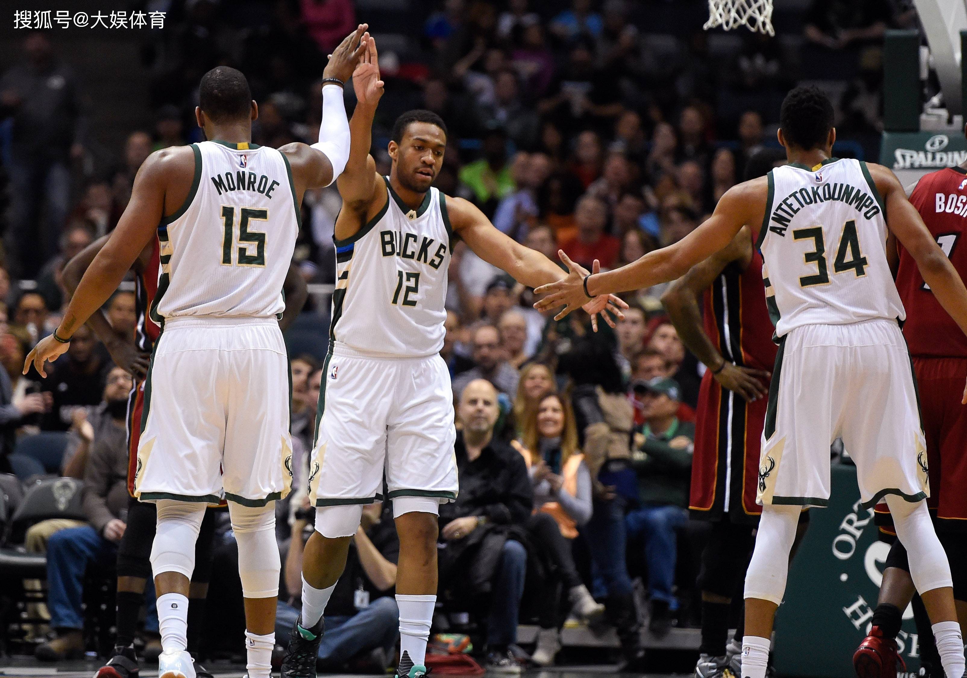 雄鹿B队完胜公牛,杰伦·布朗绝境逆转的简单介绍 雄鹿B队完胜公牛,杰伦·布朗绝境逆转的简单介绍