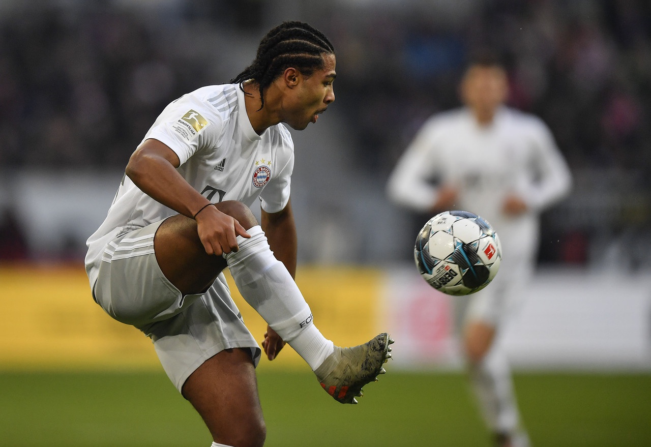 里昂逆转AC米兰，格纳布里高光表现的简单介绍