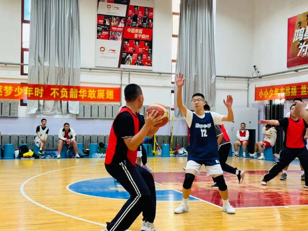 关于本周末的篮球赛事掀起了全民热潮，精彩不容错过的信息