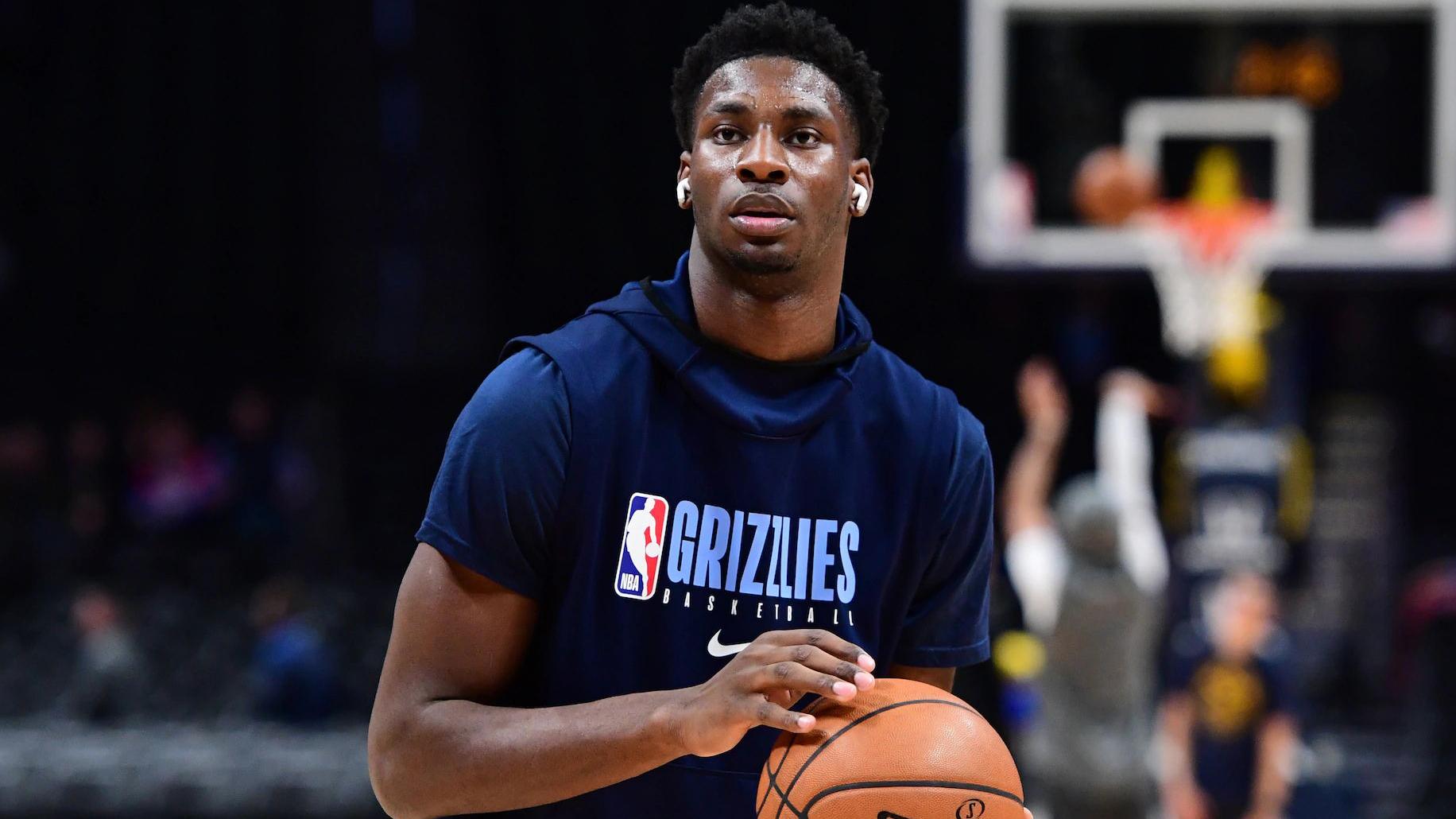 关于猛龙突发伤病潮，失去核心球员隐患不可忽视的信息