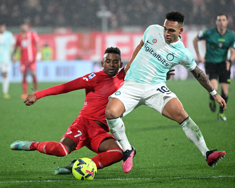 乌迪内斯失利后连胜，冲刺联赛前四