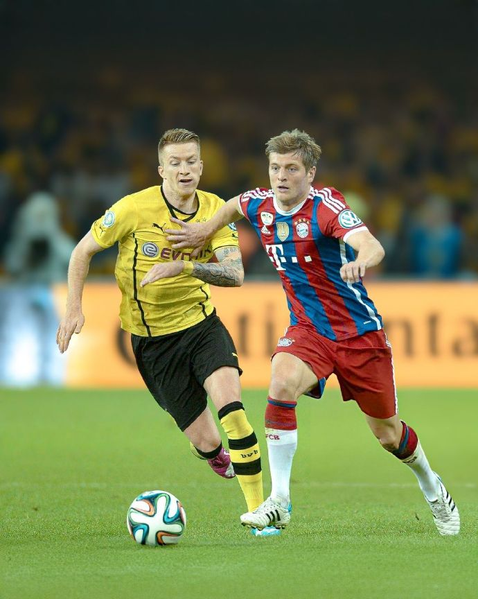 多特蒙德队在比赛中击败对手