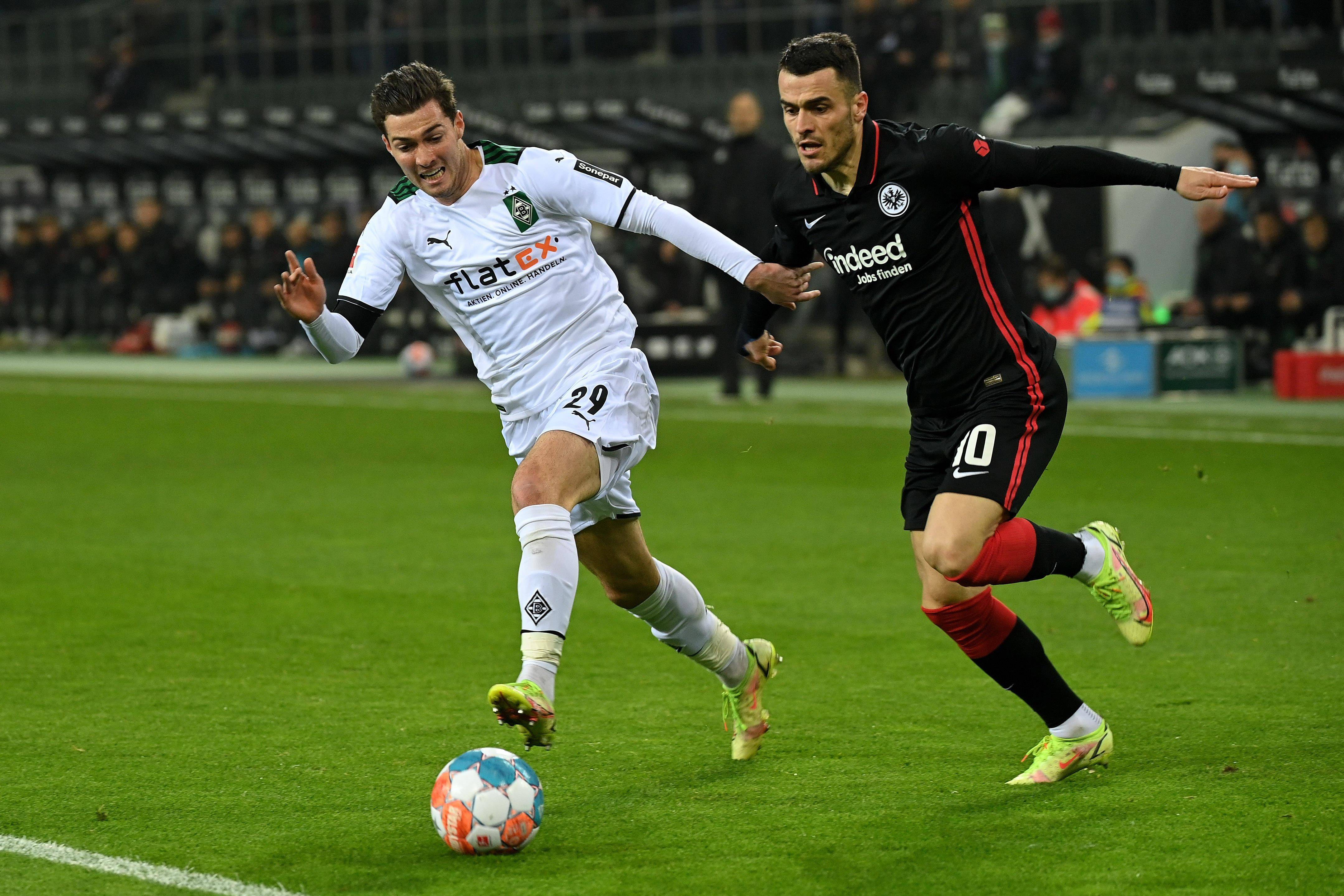 法兰克福接连遭遇失利，德甲困境愈发严峻的简单介绍