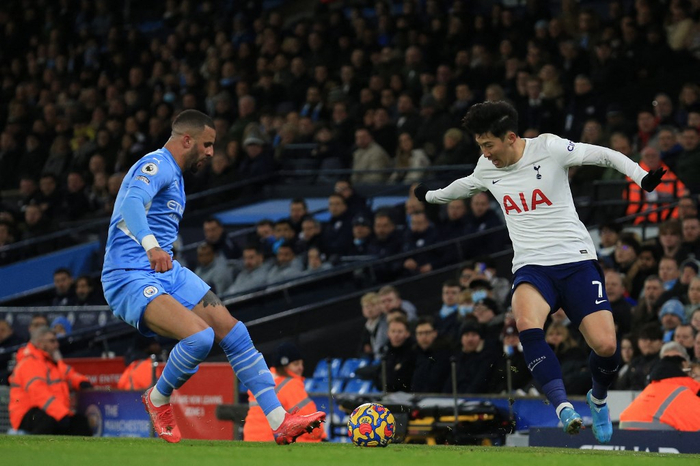 PG SOFT游戏-日本鏖战曼城，孔蒂完成帽子戏法的简单介绍