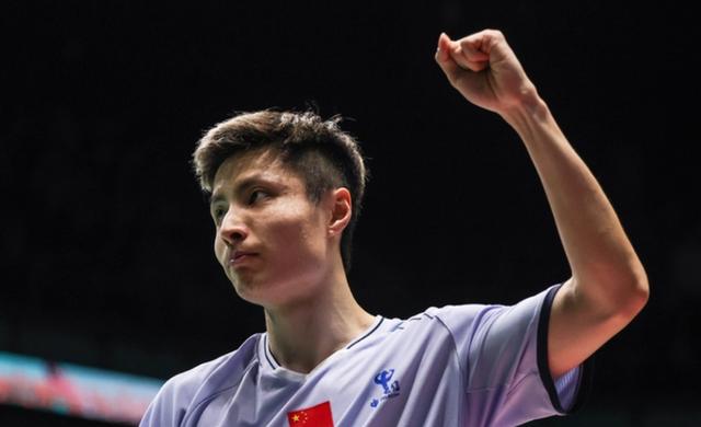 包含泰国队碾压马来西亚队，石宇奇高光表现的词条