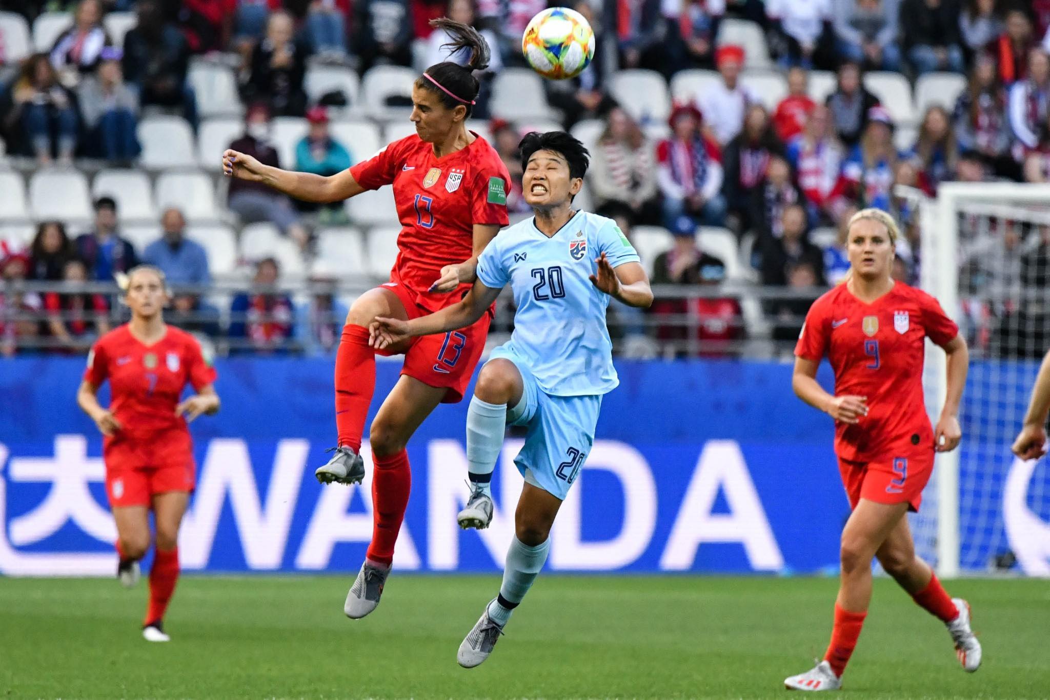 关于泰国羽毛球队鏖战丹麦羽毛球队，辛杜绝境逆转的信息