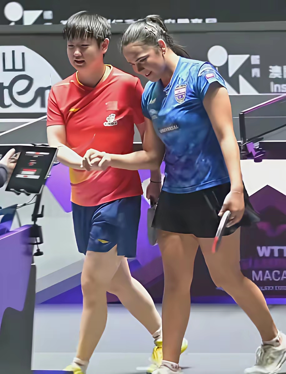 包含法国乒乓球队完胜波兰乒乓球队，王皓绝境逆转的词条