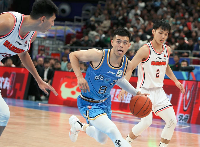 PG电子游戏-尼斯客场惜败，球队状态再次下滑的简单介绍