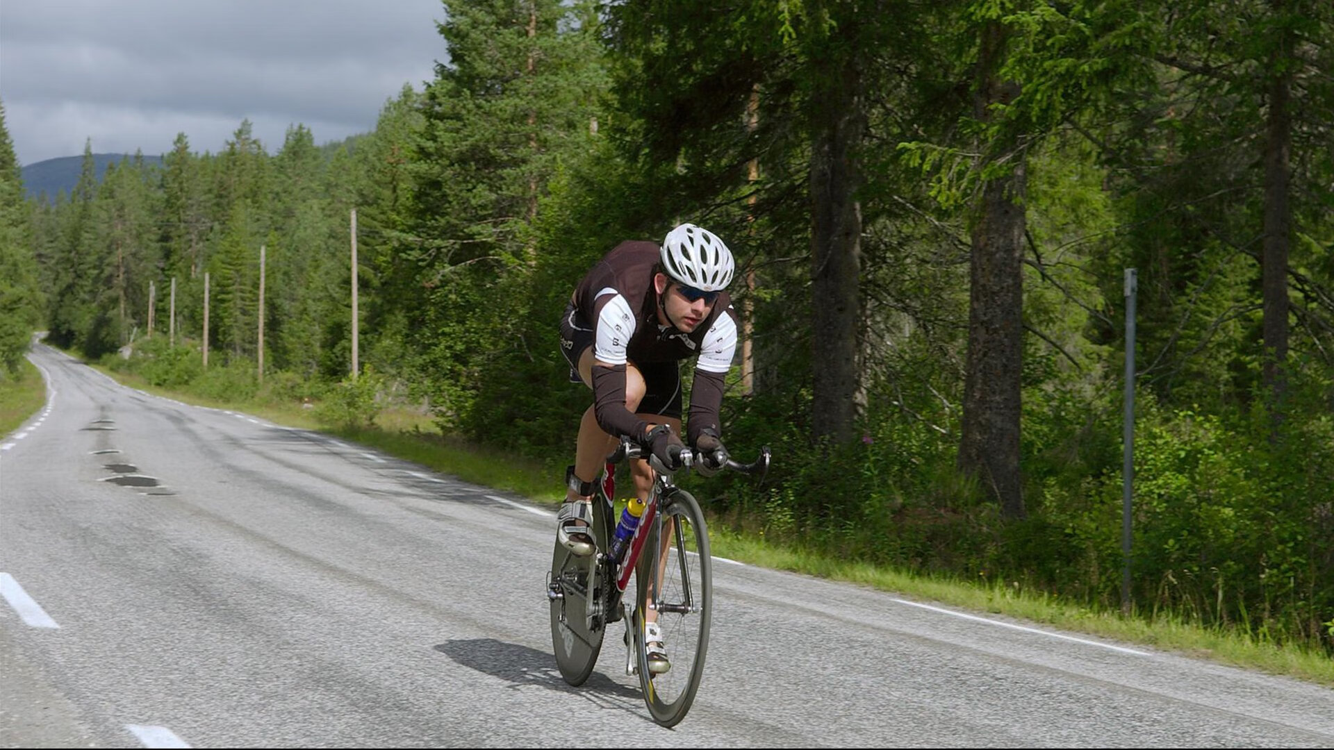 从格子军团到波斯铁骑，姆巴佩的自我救赎与足球的永恒魅力