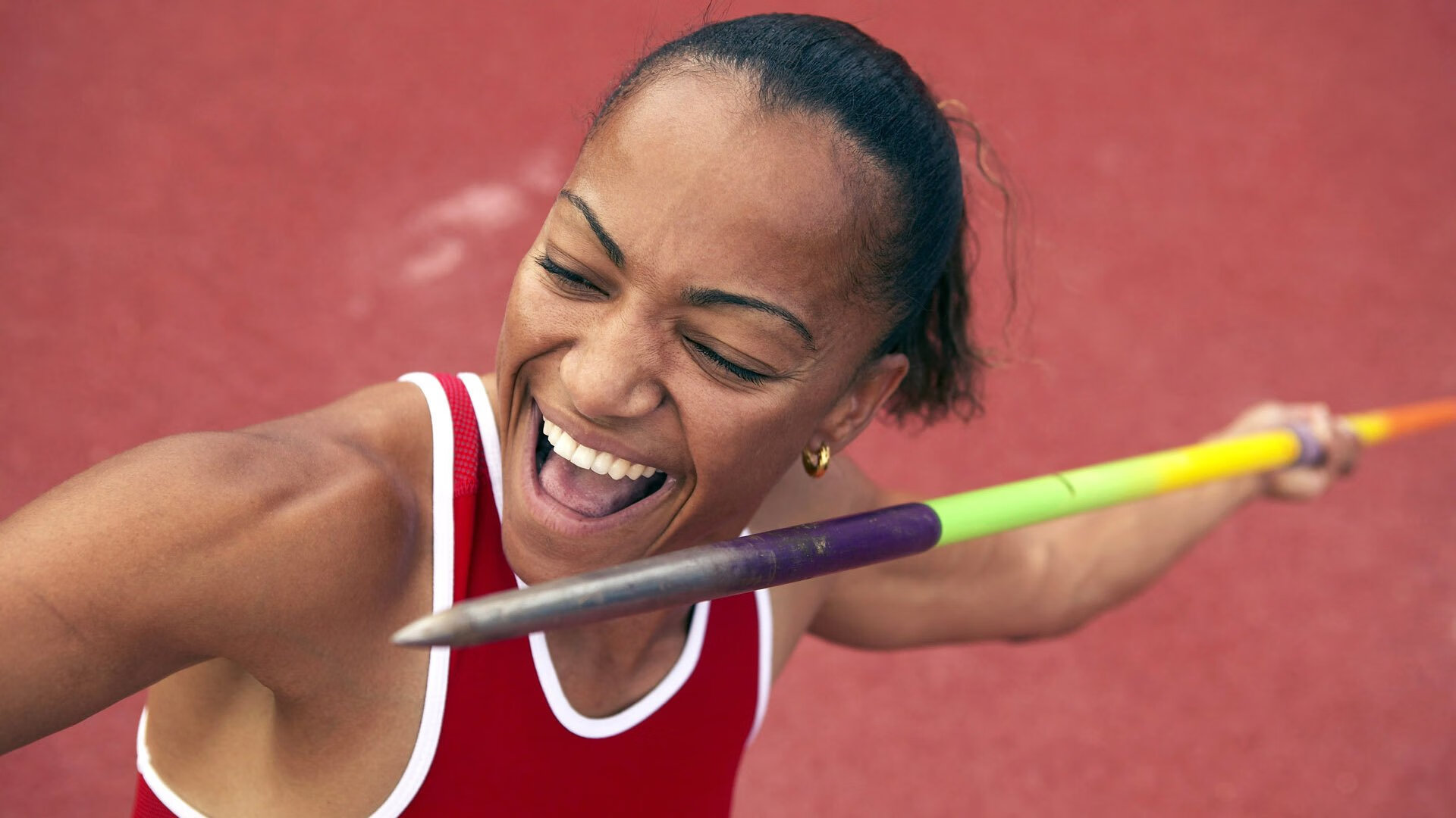 若日尼奥的魔法时刻，当瑞士的精密齿轮碾过巴西的桑巴舞步
